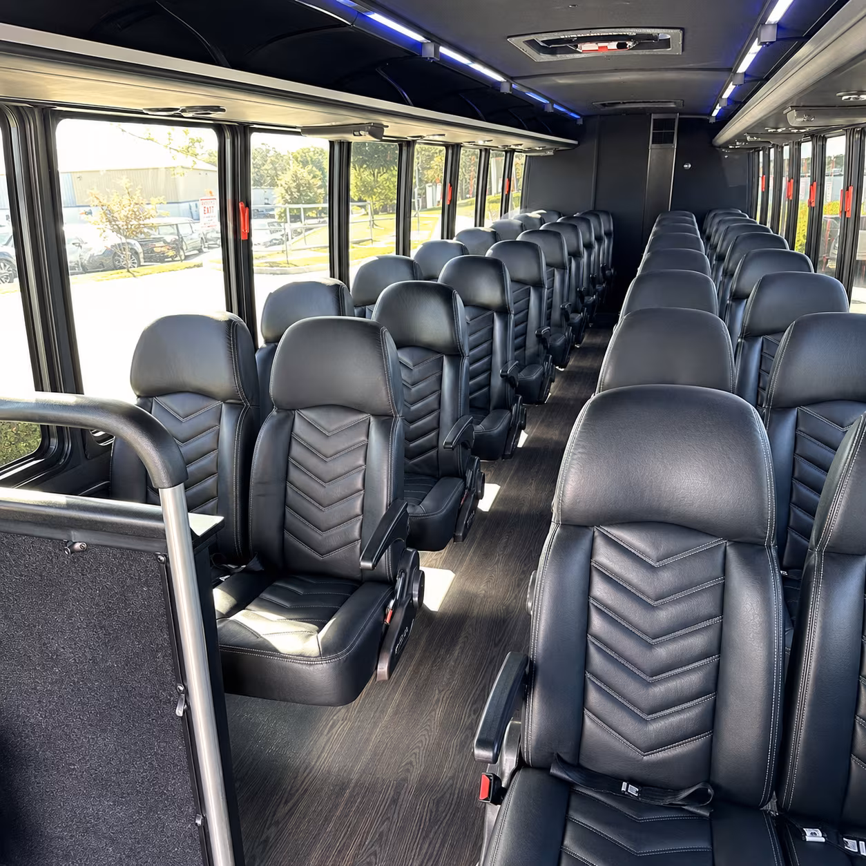 bus rentals for richmond wedding venues along the james river