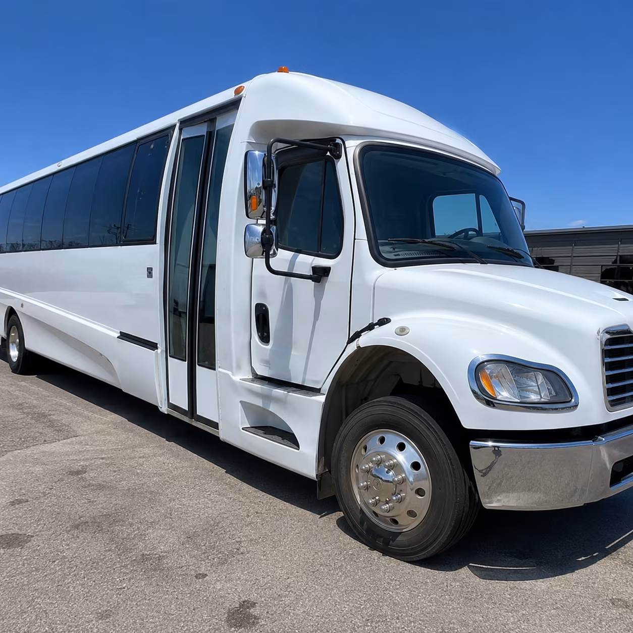 concert and festival buses serving richmond virginia
