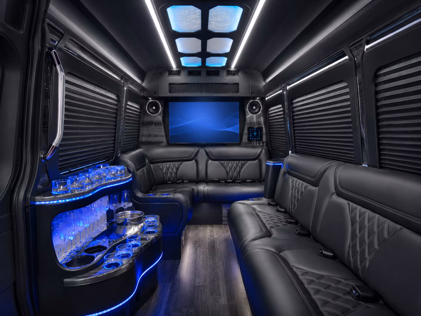 long distance bus rentals from richmond for outer banks and virginia beach group trips