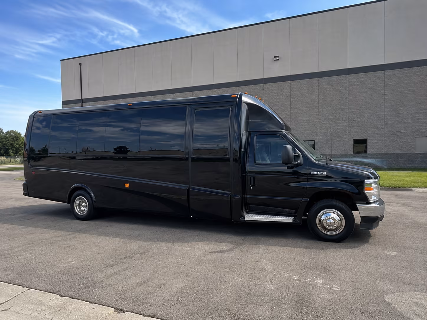 party buses to the national and broadberry concerts