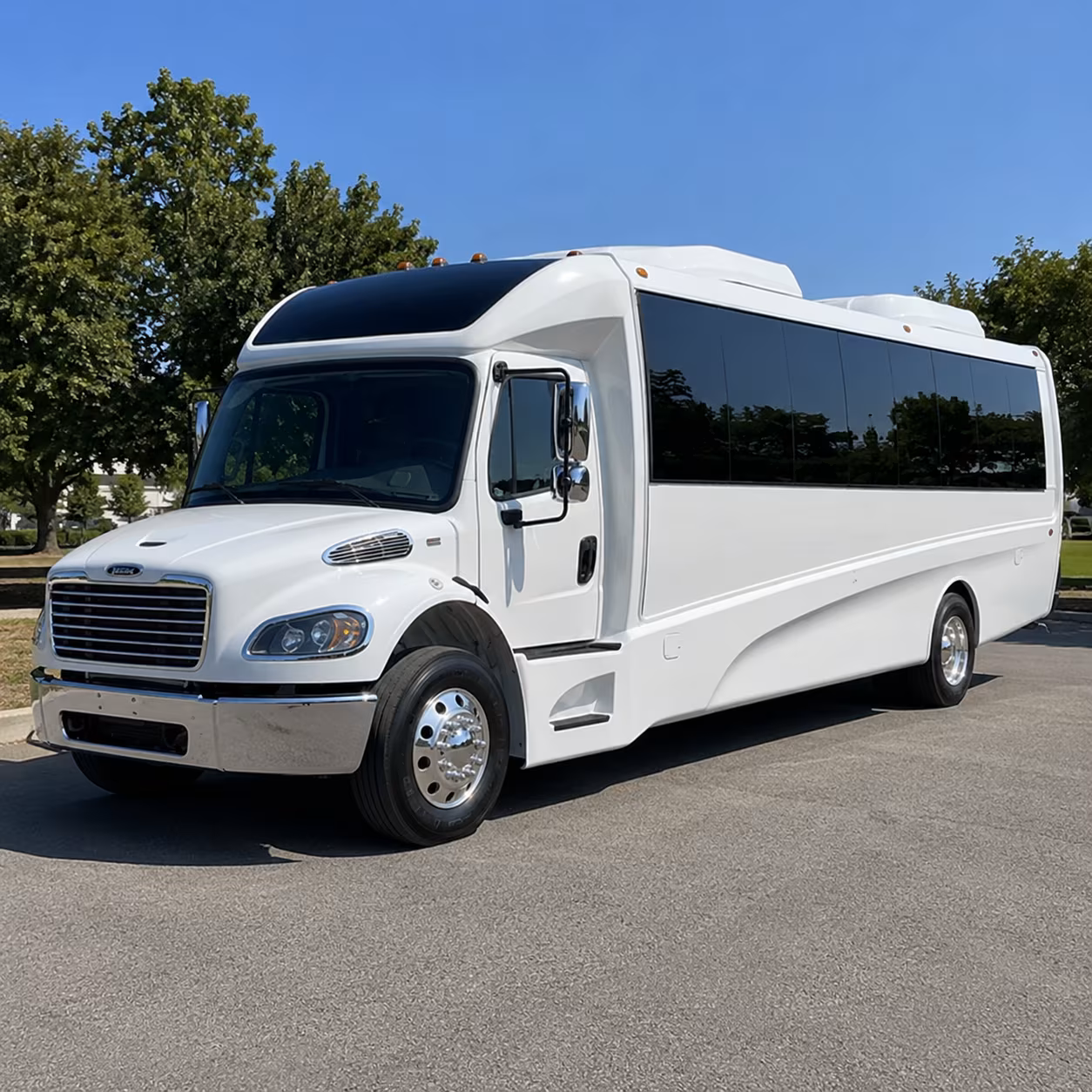 richmond 25 passenger minibus