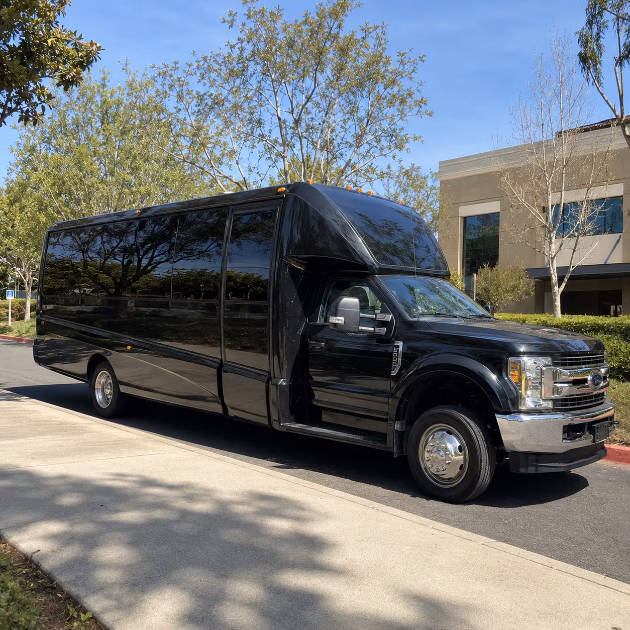 richmond new years eve party bus rental